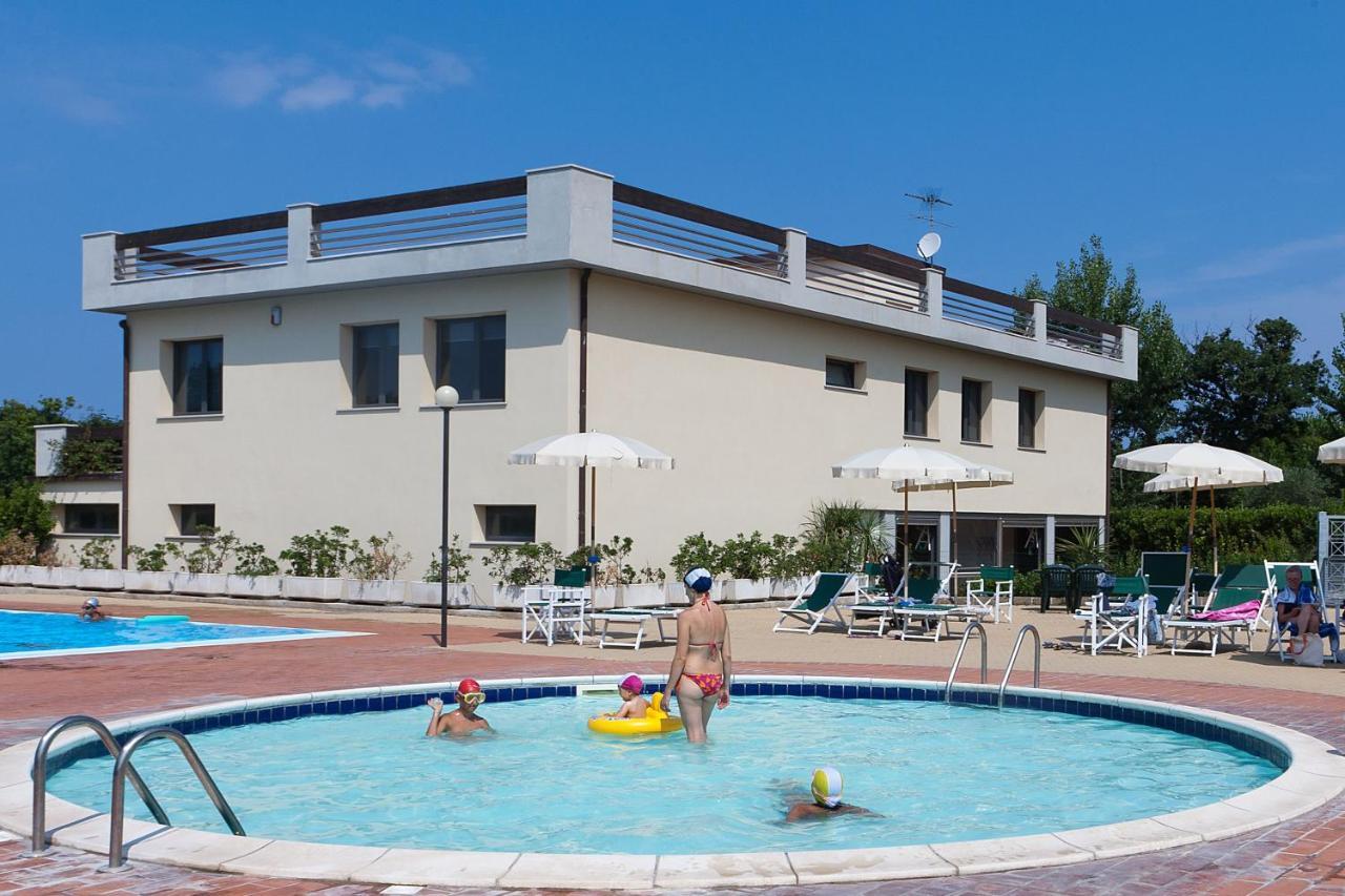 Aparthotel Le Residenze Di Santa Costanza - Mirto/Corbezzolo San Vincenzo Exterior foto