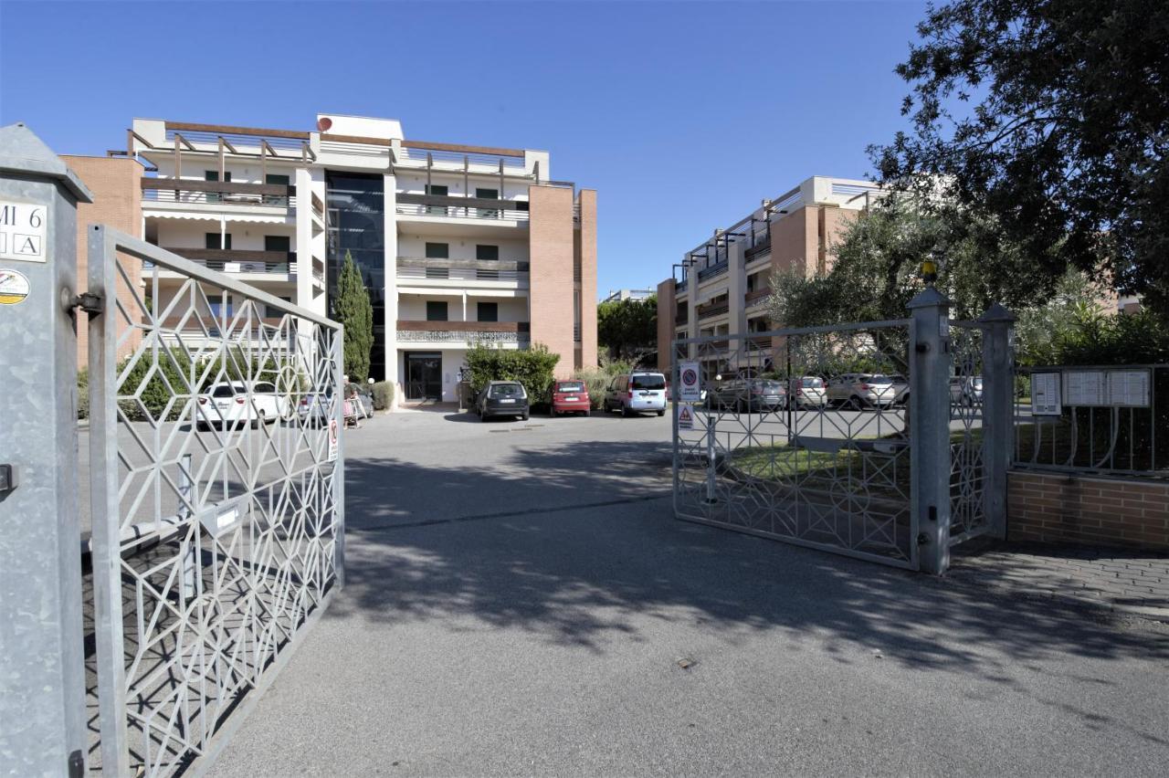 Aparthotel Le Residenze Di Santa Costanza - Mirto/Corbezzolo San Vincenzo Exterior foto