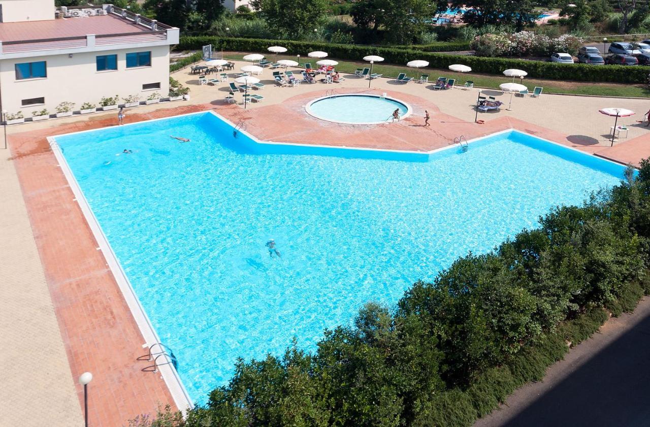 Aparthotel Le Residenze Di Santa Costanza - Mirto/Corbezzolo San Vincenzo Exterior foto